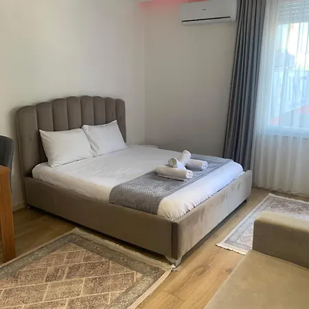 Luxury Center Daire Tiran