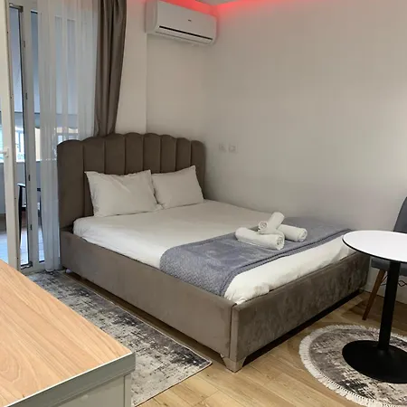 Luxury Center * Tiran