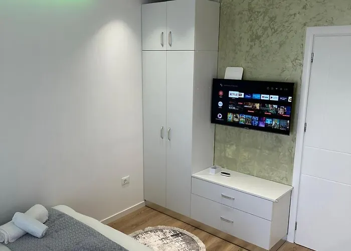 Luxury Center Apartment *